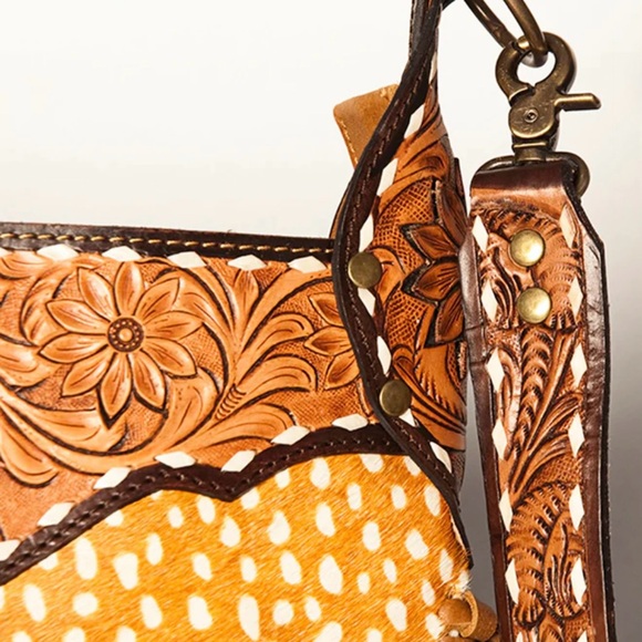 American Darling Tooled Leather Fringe Bag - Picture 3 of 6